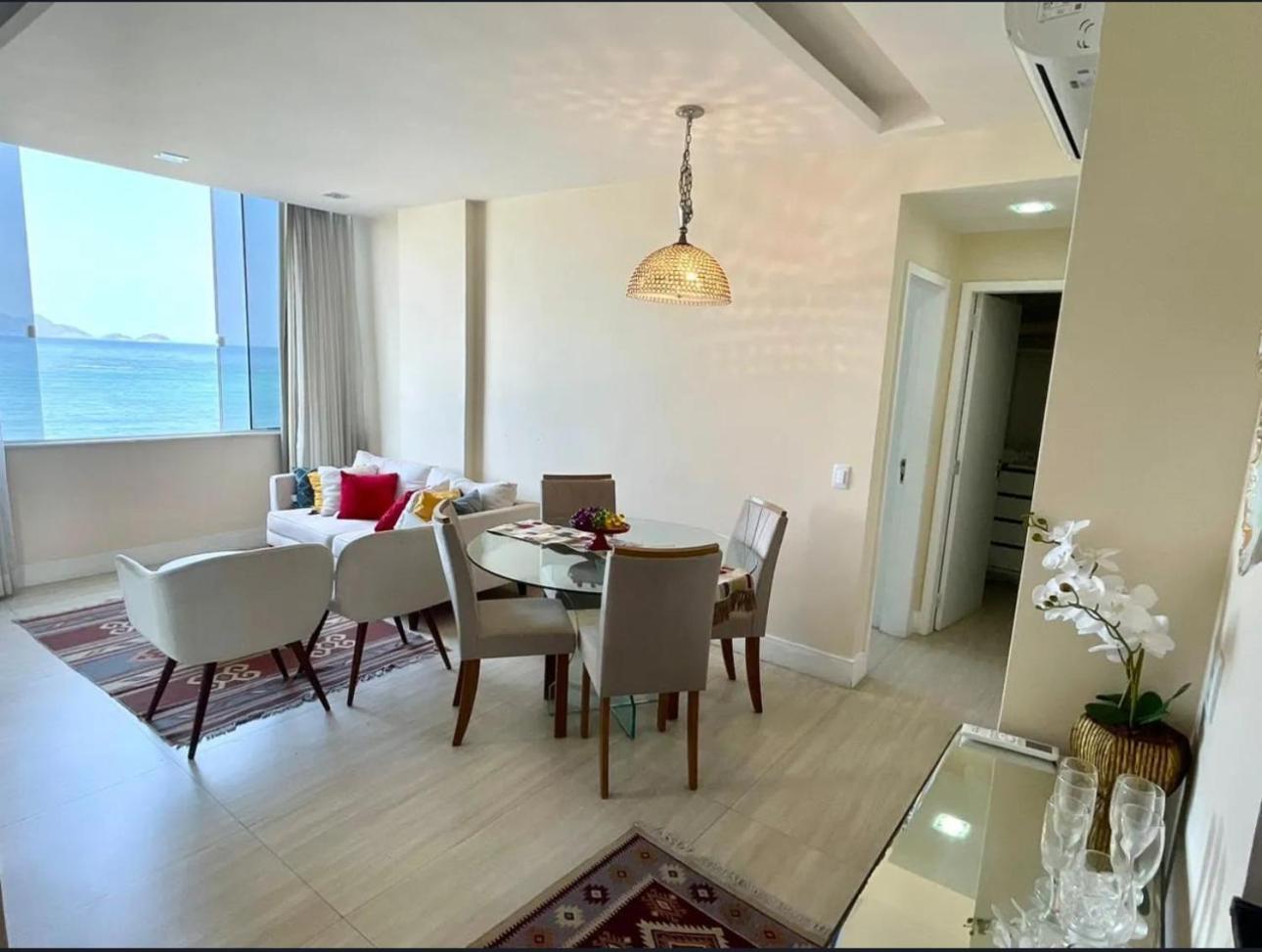 Apartamento Avenida Atlantica Frente Mar