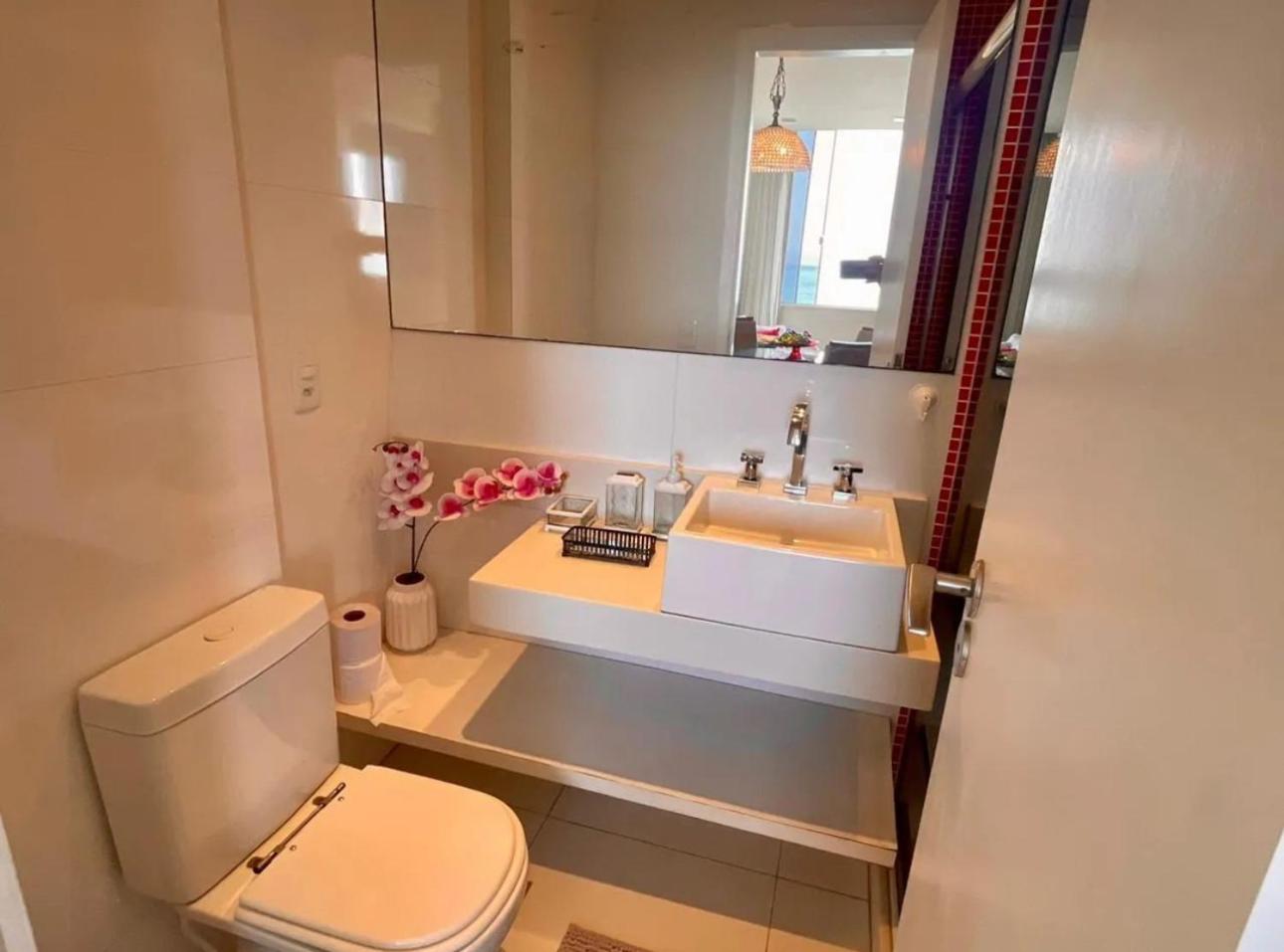 Avenida Atlantica Frente Mar Apartamento *